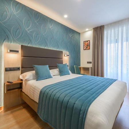 Hostal Sun Gate Madrid Exterior foto