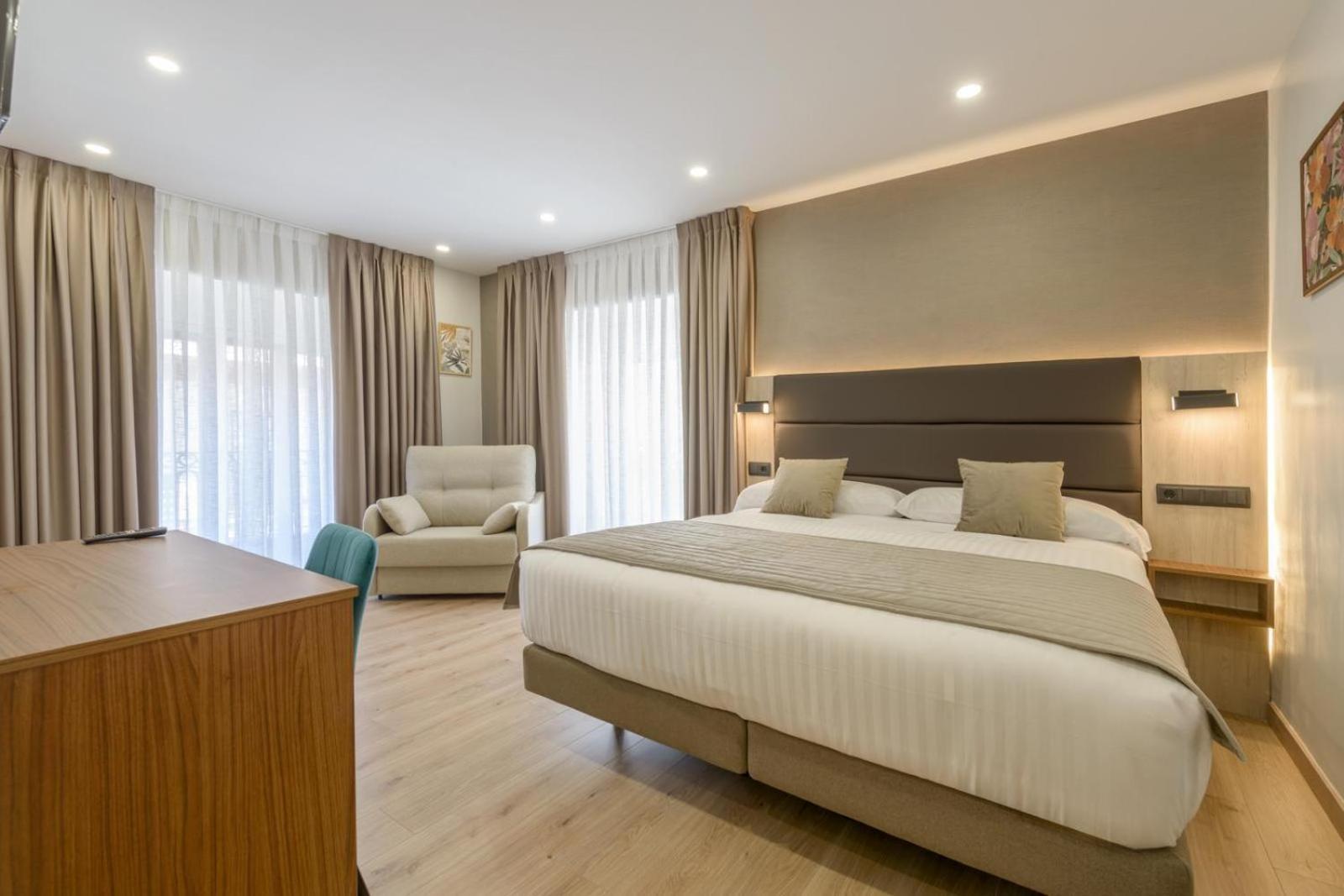 Hostal Sun Gate Madrid Exterior foto